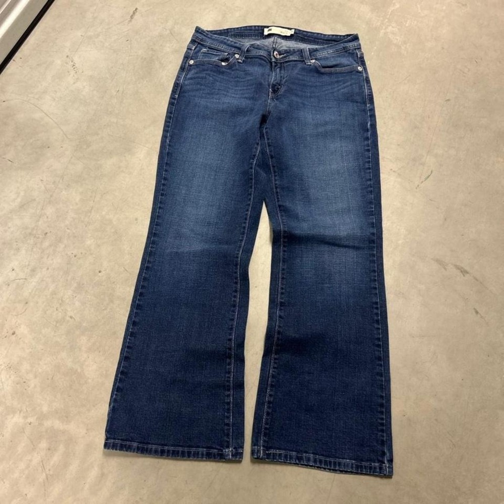 Vintage Levi's 528 Dark Wash Bootcut Jeans